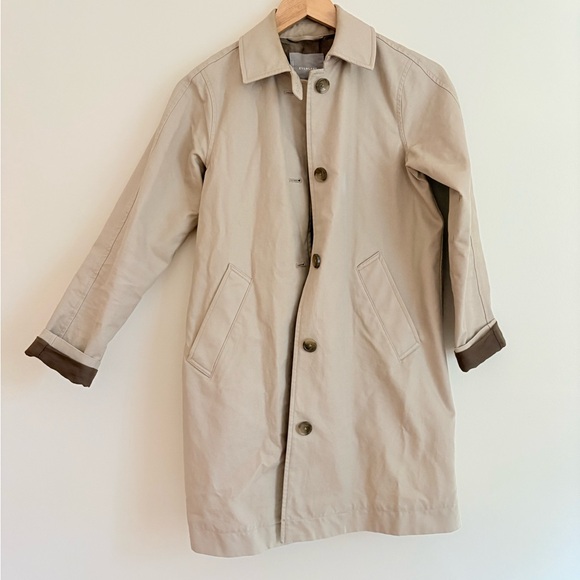 Everlane Mac Coat - Picture 3 of 11